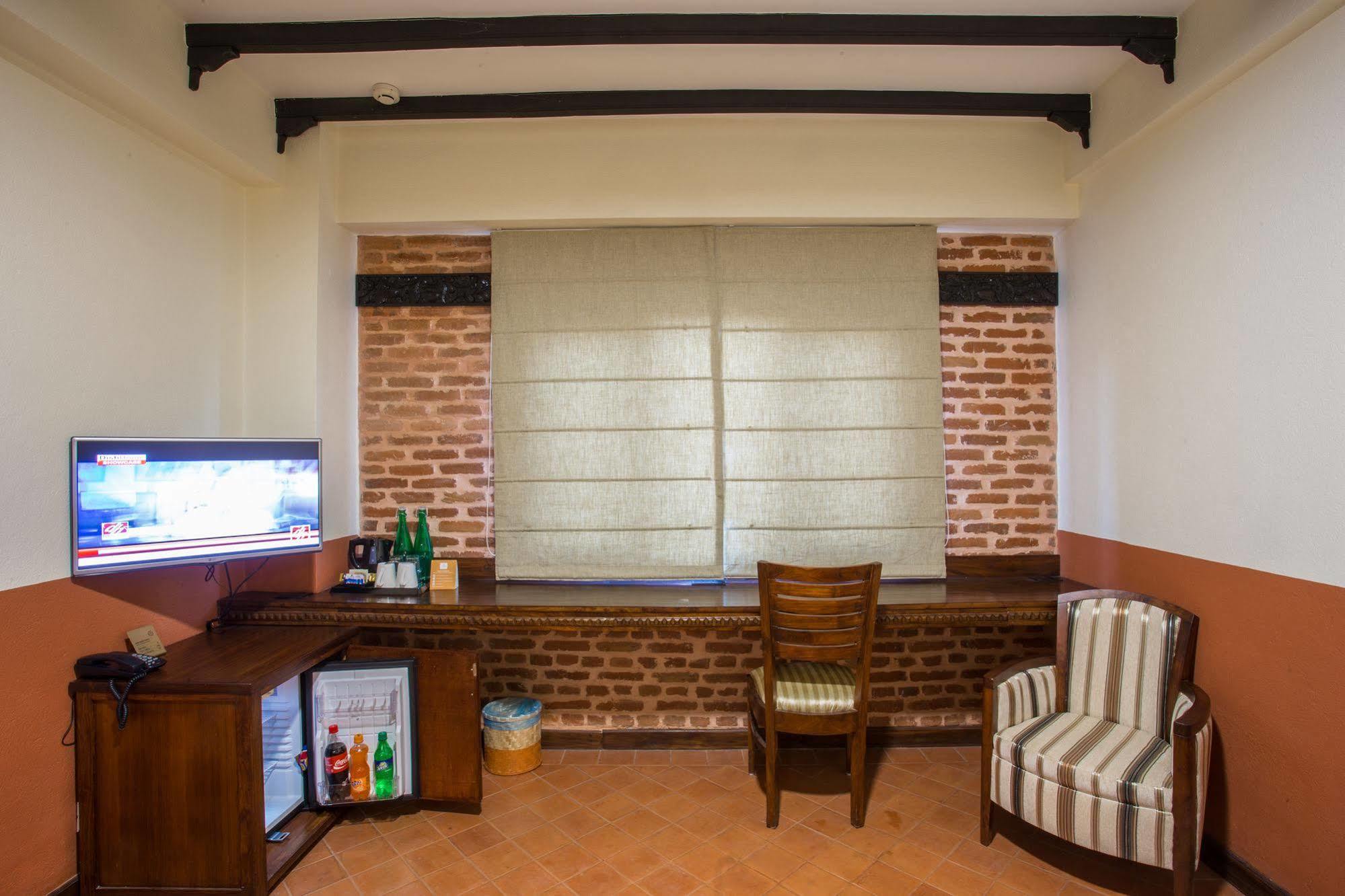 Traditional Comfort Boutique Hotel Katmandu Zewnętrze zdjęcie